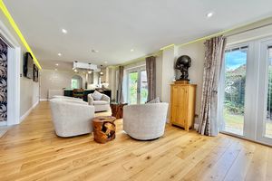 Kitchen/Dining/Family Room- click for photo gallery